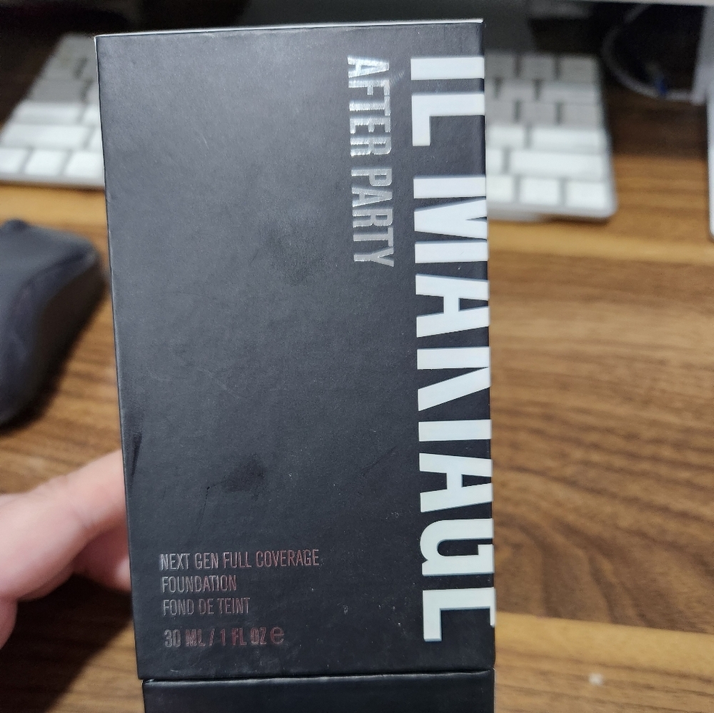 IL MAKIAGE After Party Full Coverage Foundation